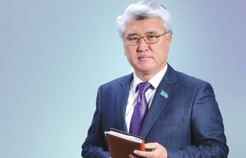 Арыстанбек Мұхамедиұлы Астананың 20 жылдығына арнап ән жазды
