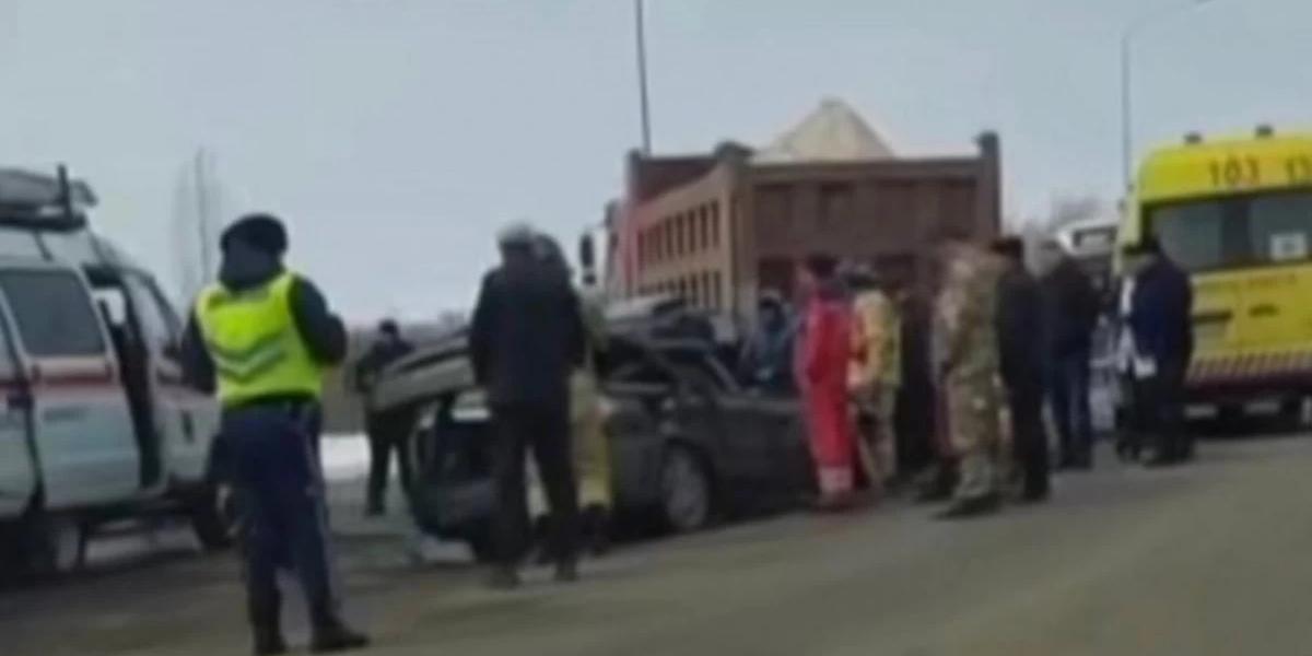 Астанада көлік ұрлап қашқан адам  жол апатына түсіп, сол жерде мерт болды