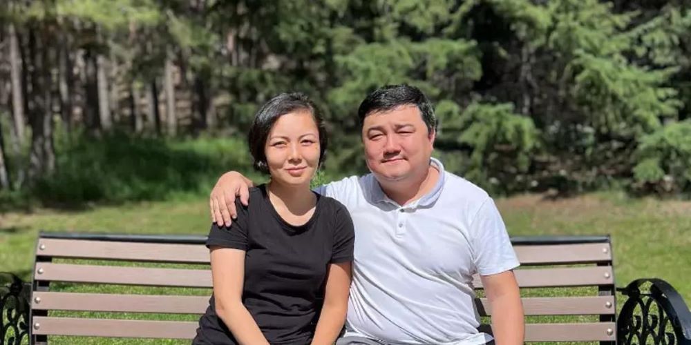 "Әйелім 11 жас кішкентай": Біржан Хасанғалиев алғаш рет отбасы жайлы айтты