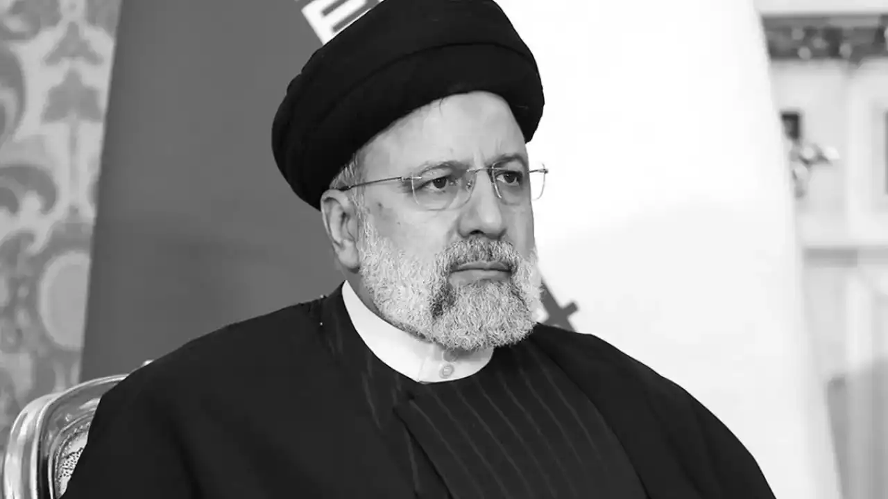 Иран президенті Ибрахим Раиси тікұшақ апатынан қаза тапты
