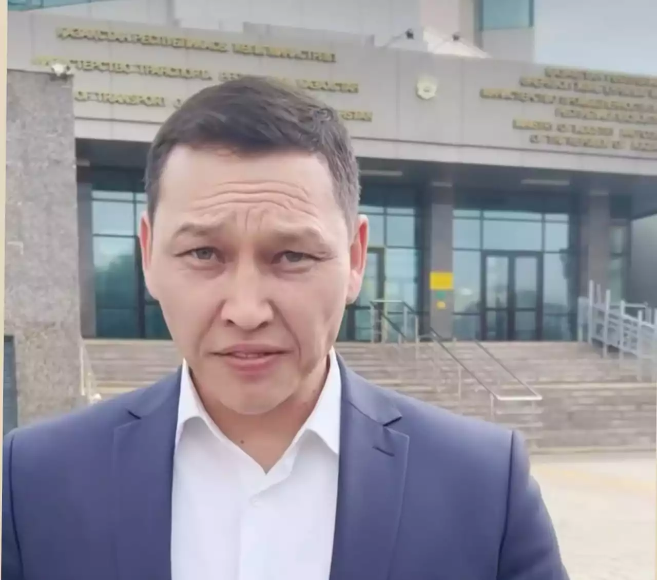 Боқаев өзі көтерген утиль жинауқты жою бойынша петицияны қарау жиынын тоқтатты (ВИДЕО)