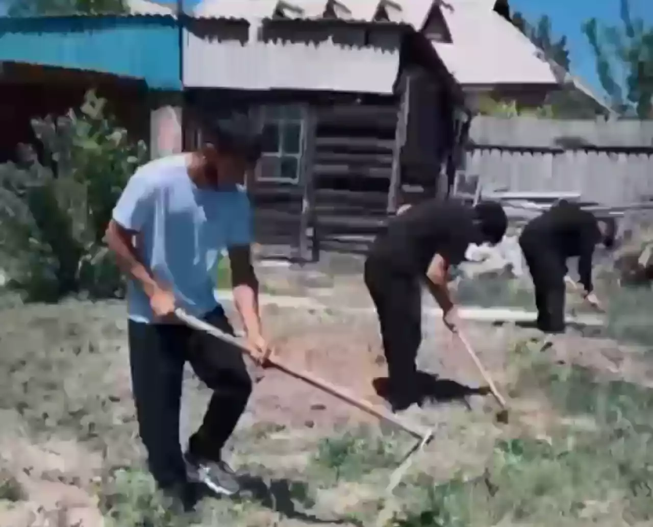 «Ыстық ықылас» акциясы аясында қарттарға көмек көрсетілді