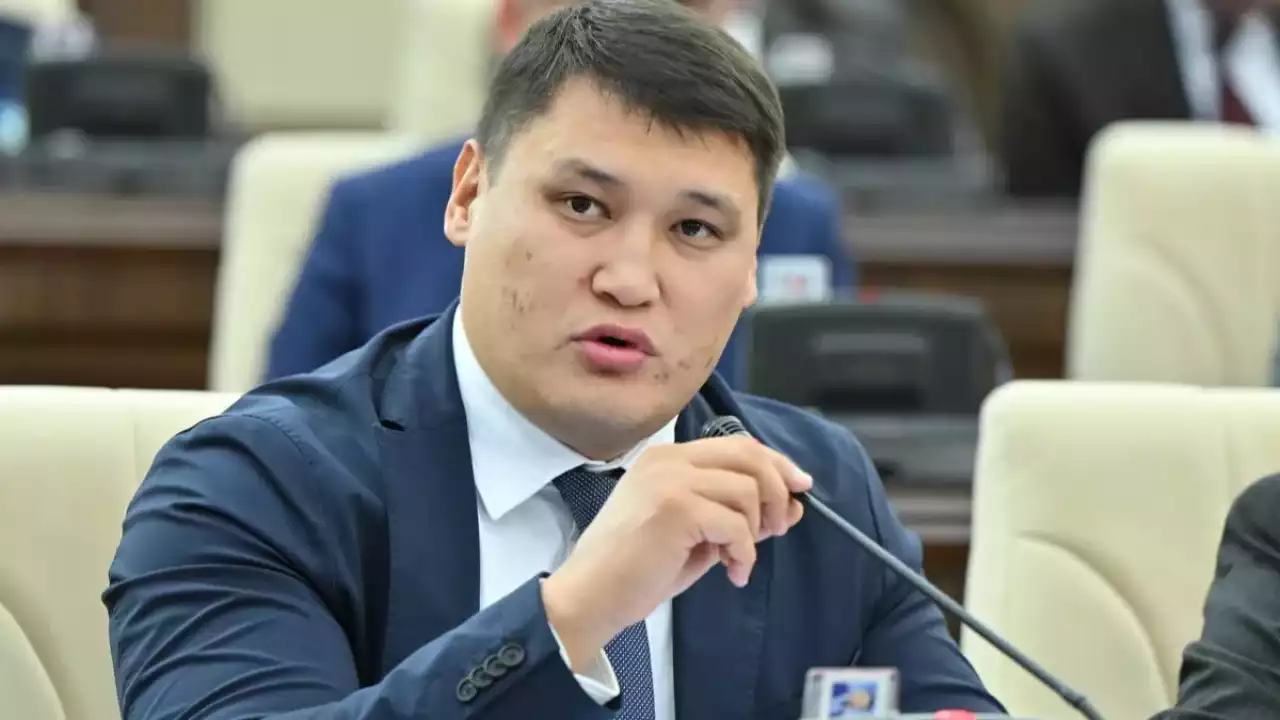 Руслан Берденов қызметінен кетті