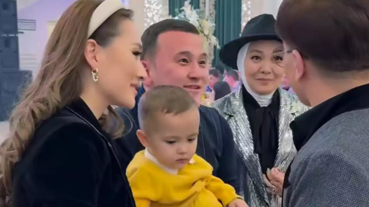 «Келін екеуіне бата беріп ем»: Сәкен Майғазиев Елдос Колобоктың сәбилі болуына өзінің де себепші болғанын жазды