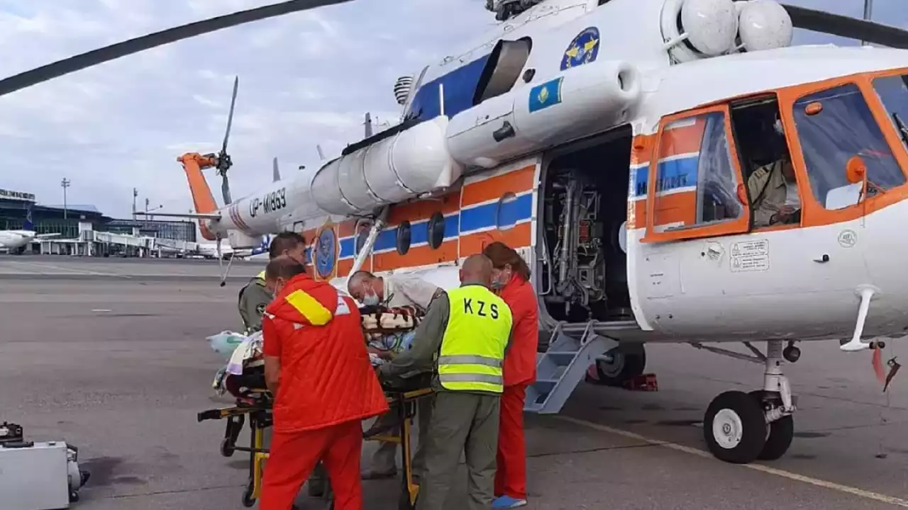 Қостанайда соққыға жығылған хирург санавиациямен елордаға жеткізілді