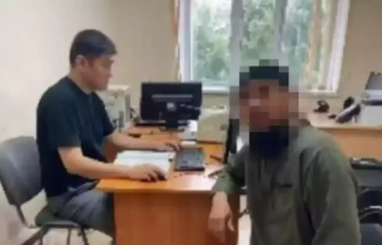 «Бір реттік неке» ұсынған»: Ақтөбеде мешітке келген ер адам бойжеткенге тиісіп, қысым көрсеткен