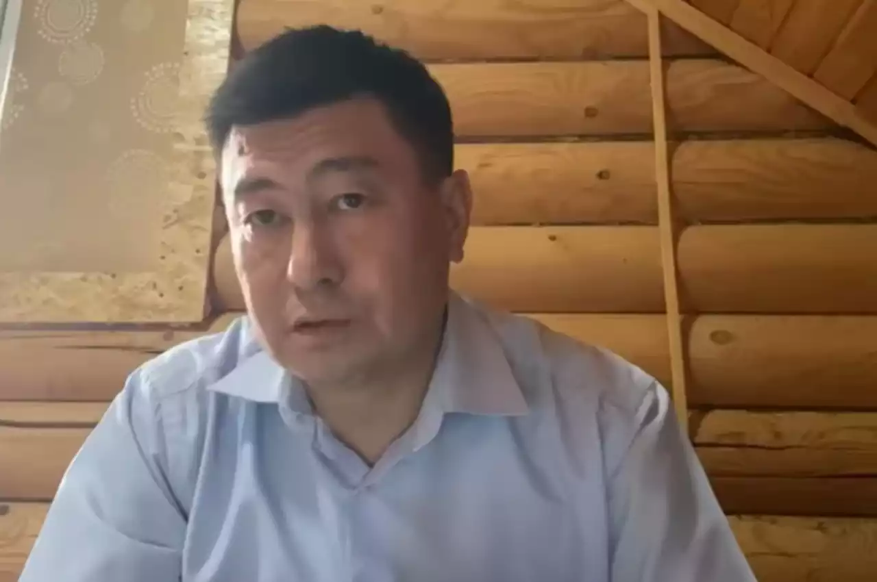 «Әурет жерін ұстаған»: ер адам бұрынғы қайын атасын қызына азғындық көрсетіп жүр деп айыптады