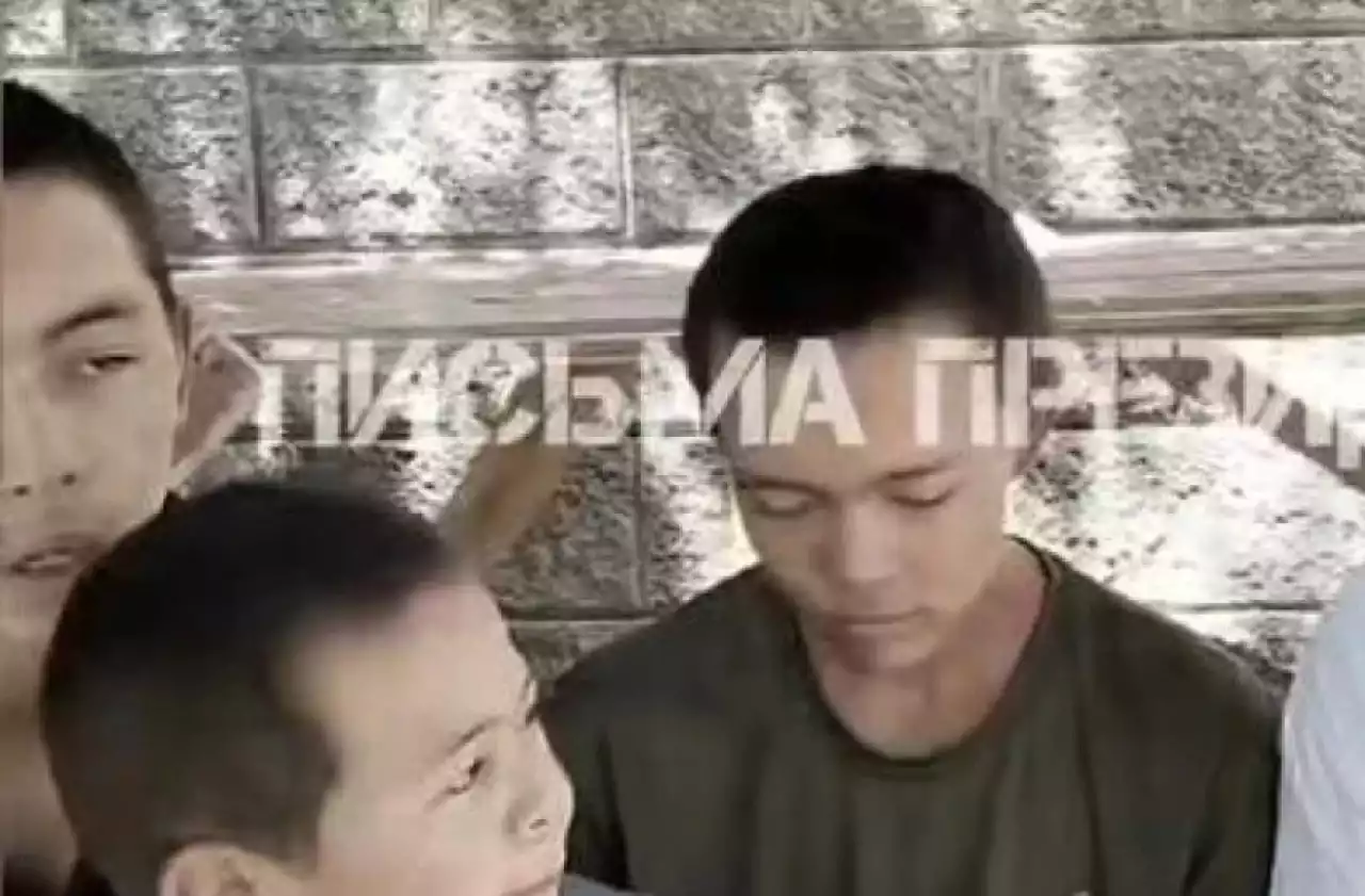 «Денем жараға толы»: Жамбыл облысында өгей әке екі ағайындыны бес жыл бойы жұмысқа жегіп, мал бақтырған