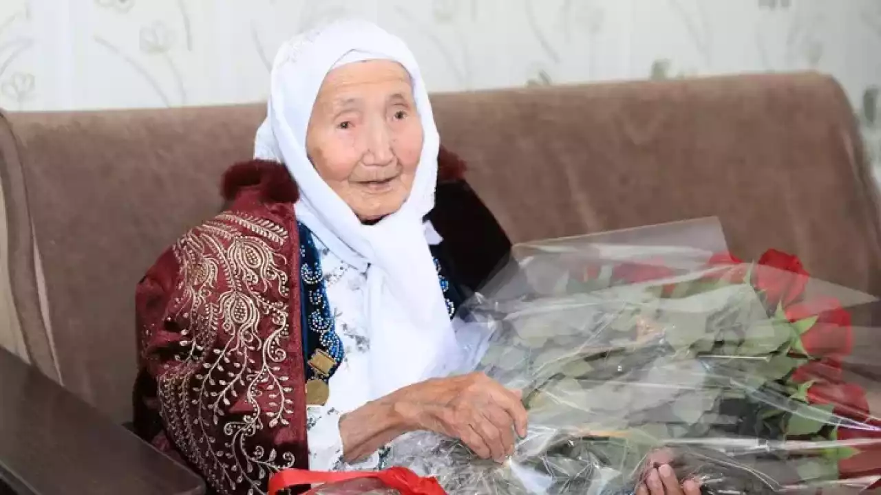 Ақтөбе облысының ең қарт тұрғыны 110 жасқа толды