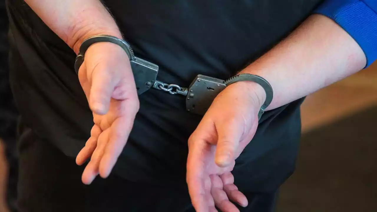 Түркістан облысында әкесін аяусыз ұрған ер адам қамауға алынды
