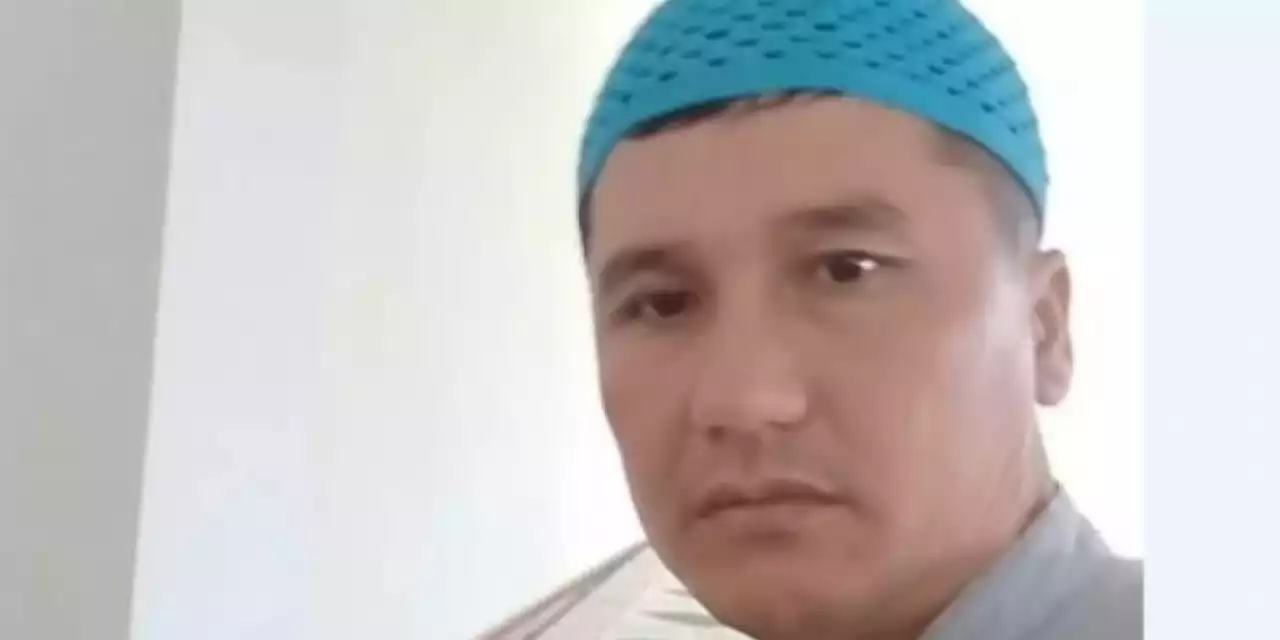 «Мешітте азан шақырады»: Түркістан облысының бас имамы әкесін ұрып-соққан ер адам туралы айтты