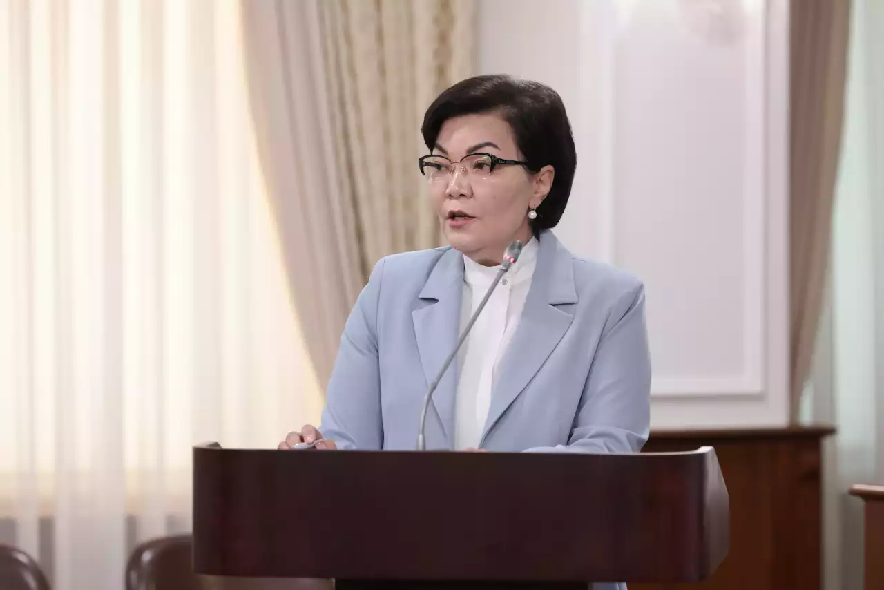 “Тек көпбалалы отбасылар ғана емес, басқаларға да көмек керек”: Жақыпова тағы кімдерге қолдау көрсетілетінін айтты