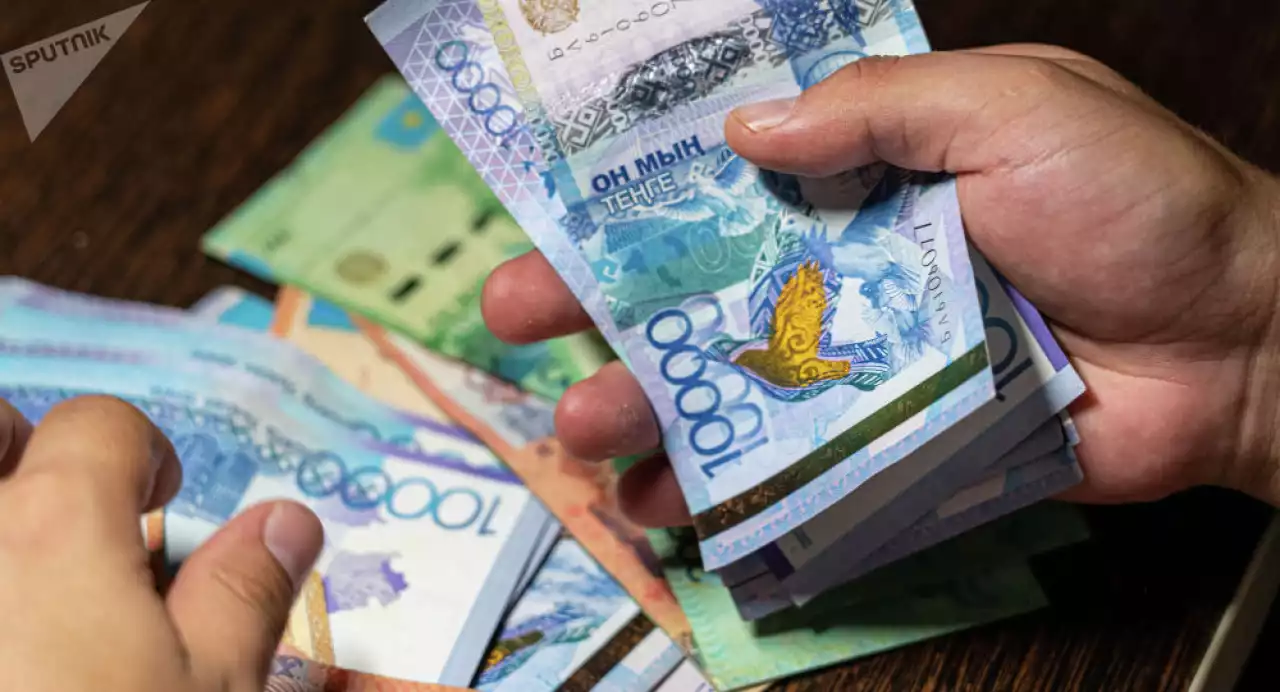 Абай облысында мектеп директоры "Damu Bala" арқылы қаржы жымқырып келген