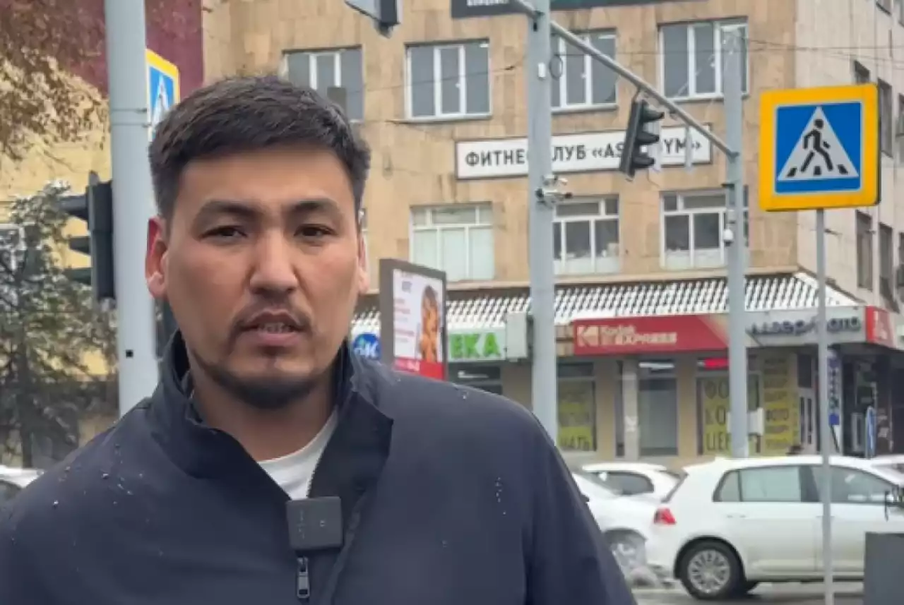 «Өз несиесін төлеуін жалбарынып сұрадым»: жалғызбасты ана Ілияс Сариевке өз атынан несие алып беріп, алданып қалған