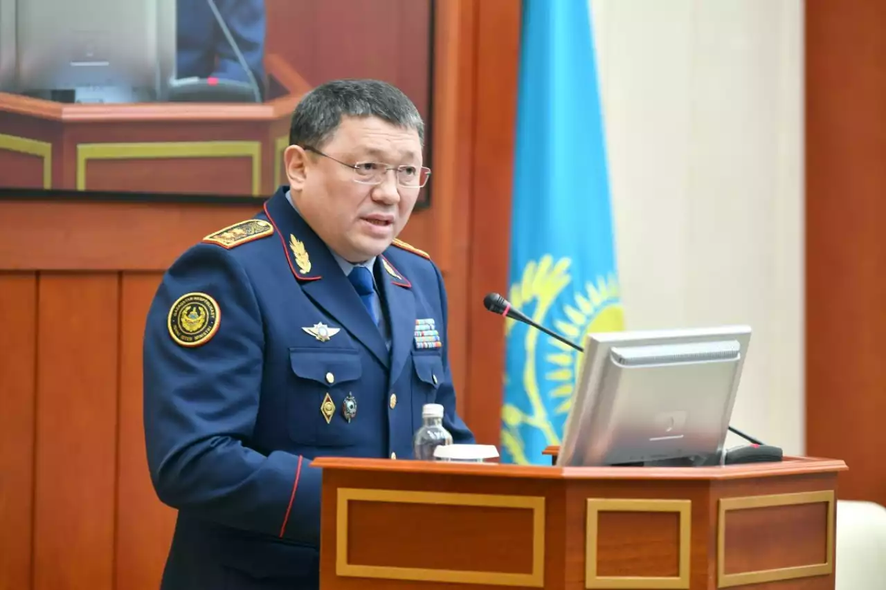 ІІМ  Сәденов полицияны шақырғанда неше минутта келуі керек екенін айтты