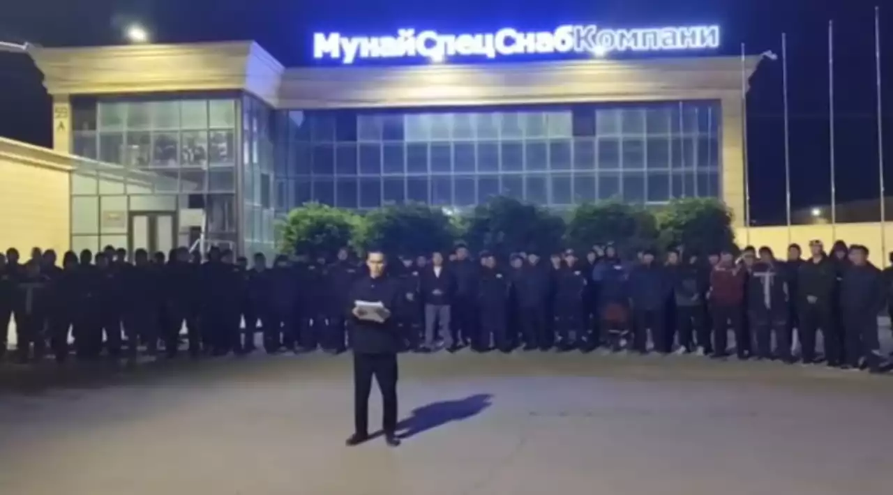 Маңғыстау облысында мұнайшылар ереуілге шықты (ВИДЕО)