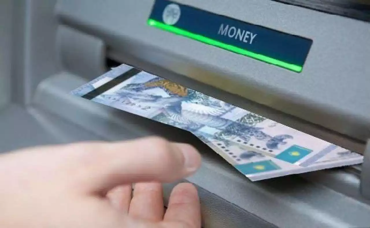 Зейнетақыға ақша салмаған қазақстандықтардың есепшоты бұғатталады