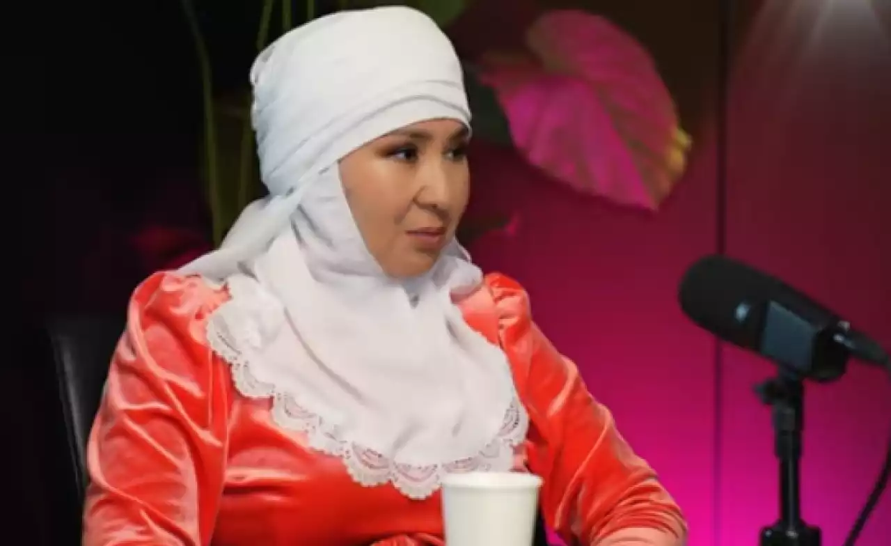 «Еркектер еркектігін дәлелдей алмай жатыр»: актриса Айнұр Жүгінісова ер адамдарға қатысты сөз қозғады