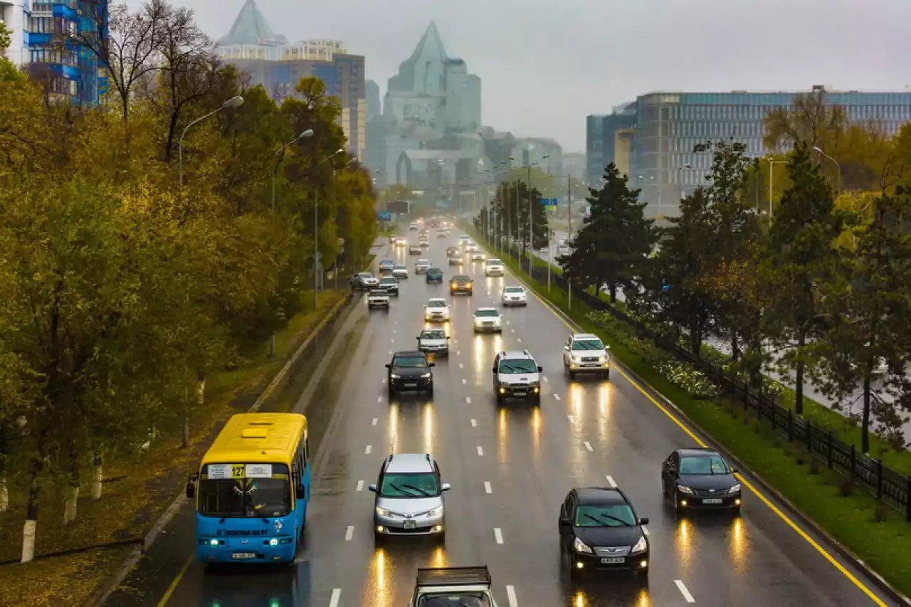 Көлік алуға жеңілдіктер жүріп жатыр – министрлік себебін түсіндірді