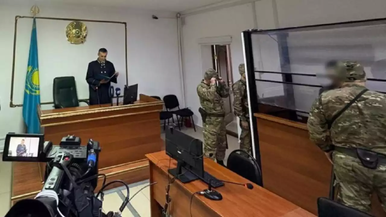 «Шылым үшін пышақтап тастады»: Ақтөбеде пойыз бастығын өлтірген ер адамға сот үкімі шықты