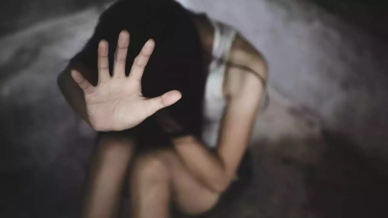 Шымкентте туған әкесі 15 жастағы қызын төрт жыл бойы зорлап келген