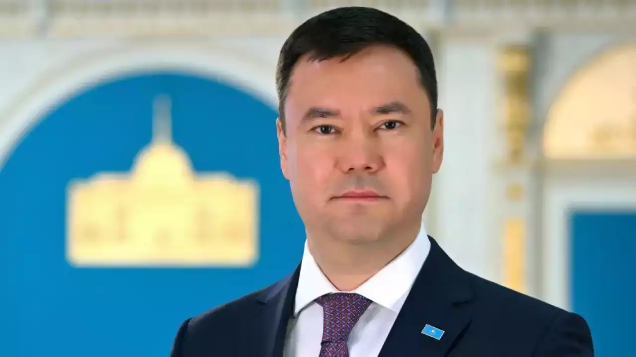 Рустам Баялиев Президент Әкімшілігі бөлімінің меңгерушісі қызметінен кетті