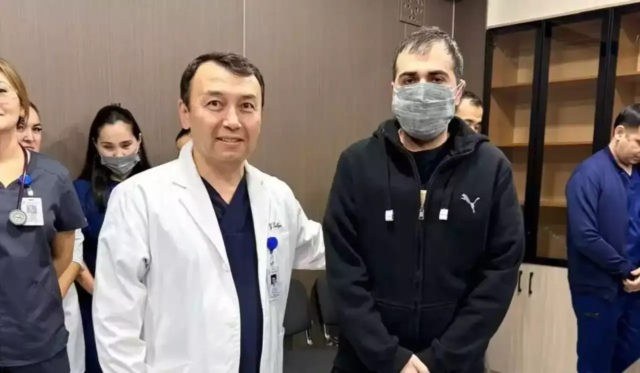 Күніне 10 энергетик ішкен: Алматыда дәрігерлер 34 жастағы ер адамның жүрегін ауыстырды