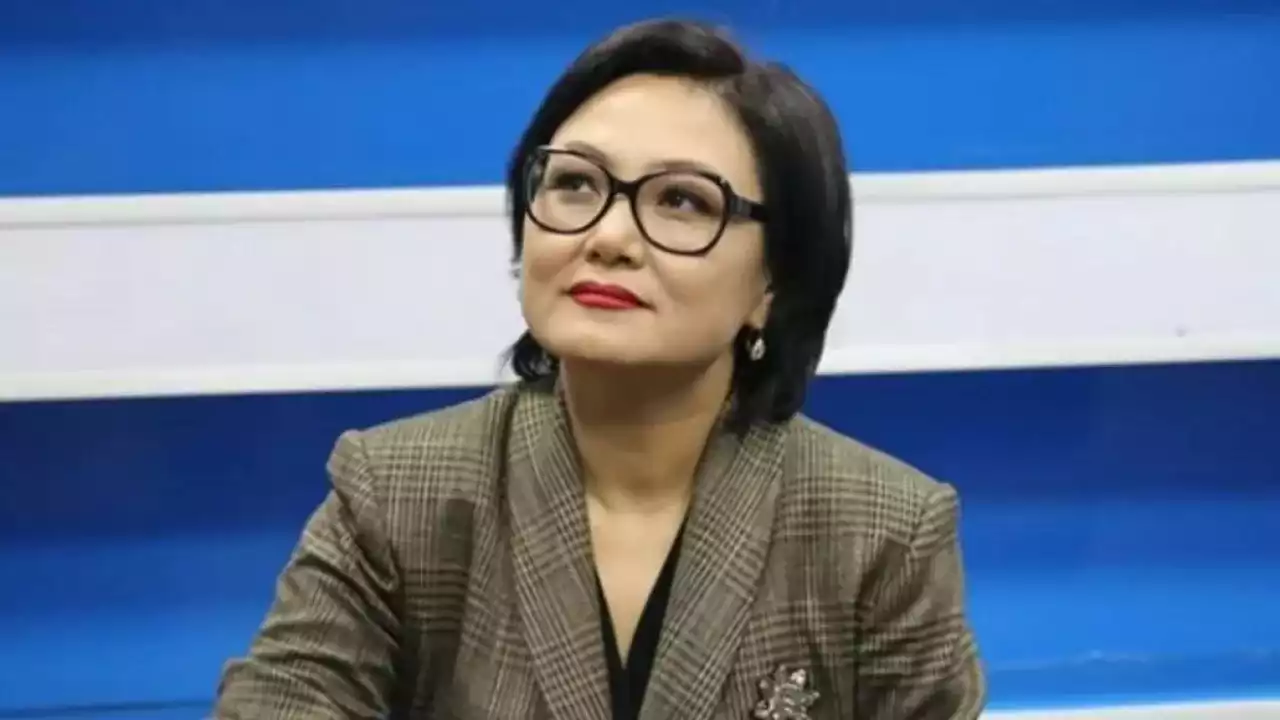 «Өмірге деген құштарлықты осы кісілерден үйренемін»: Дана Нұржігіт анасына туралы жазба жариялады