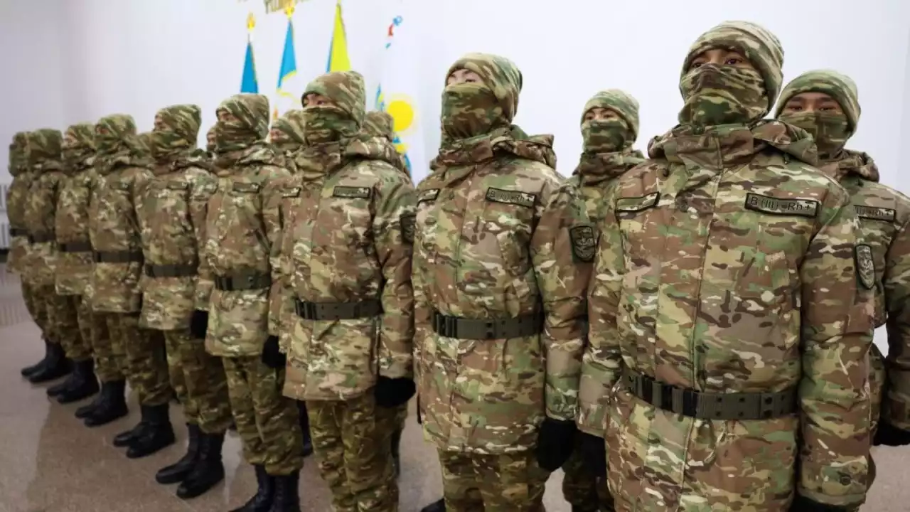 Отарда әскери борышын өтеп жүрген сарбаз өз саусақтарын өзі шауып тастады деген ақпарат тарады