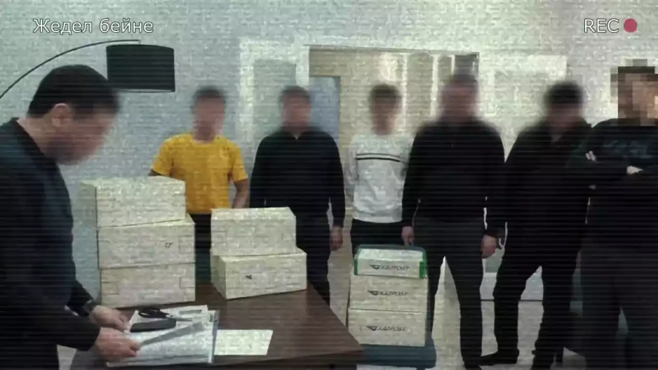 Мемлекетке 4,5 миллиард теңге шығын келтірген: ҰҚК "OrdaMed" фармкомпаниясының басшылығын ұстады