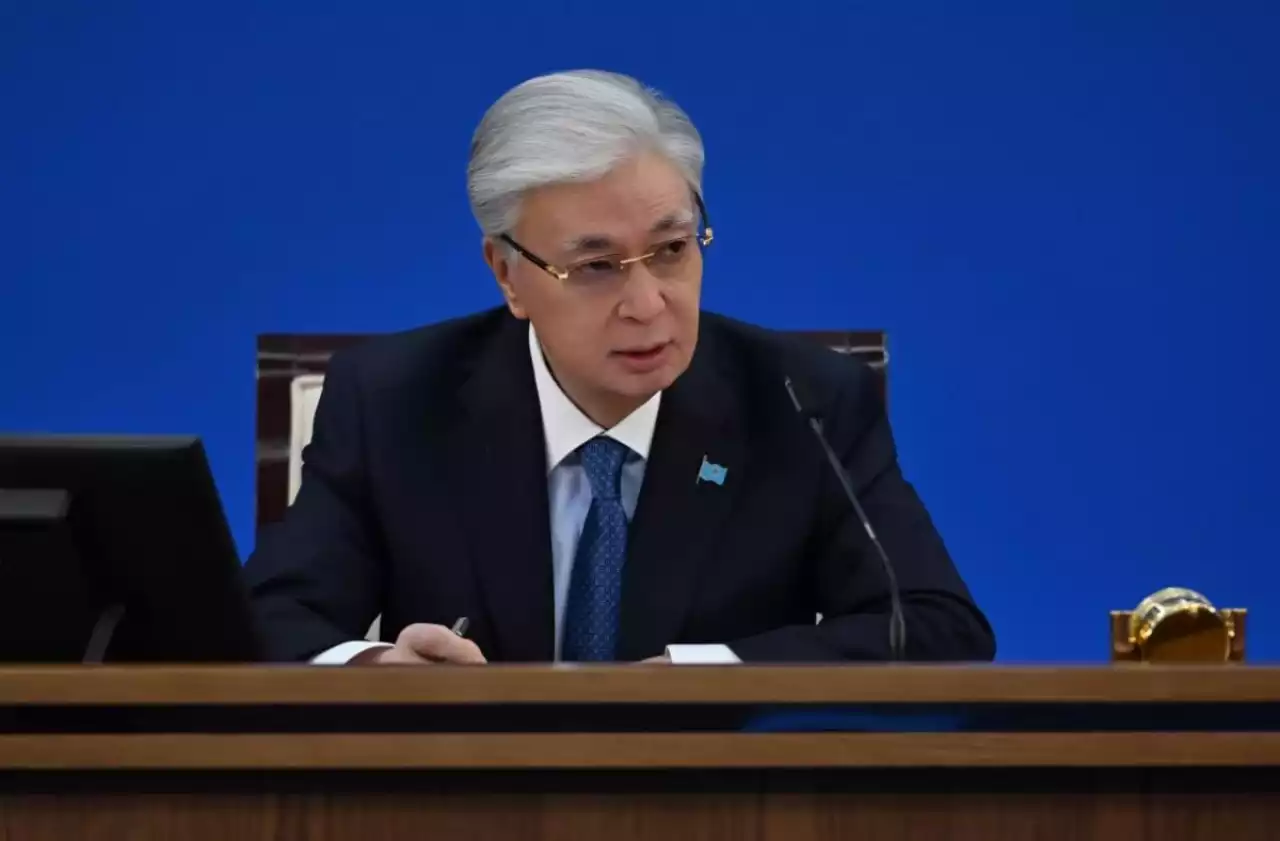 «Бұл – нағыз жымқыру»: Тоқаев цифрландыру саласын қатаң сынға алды