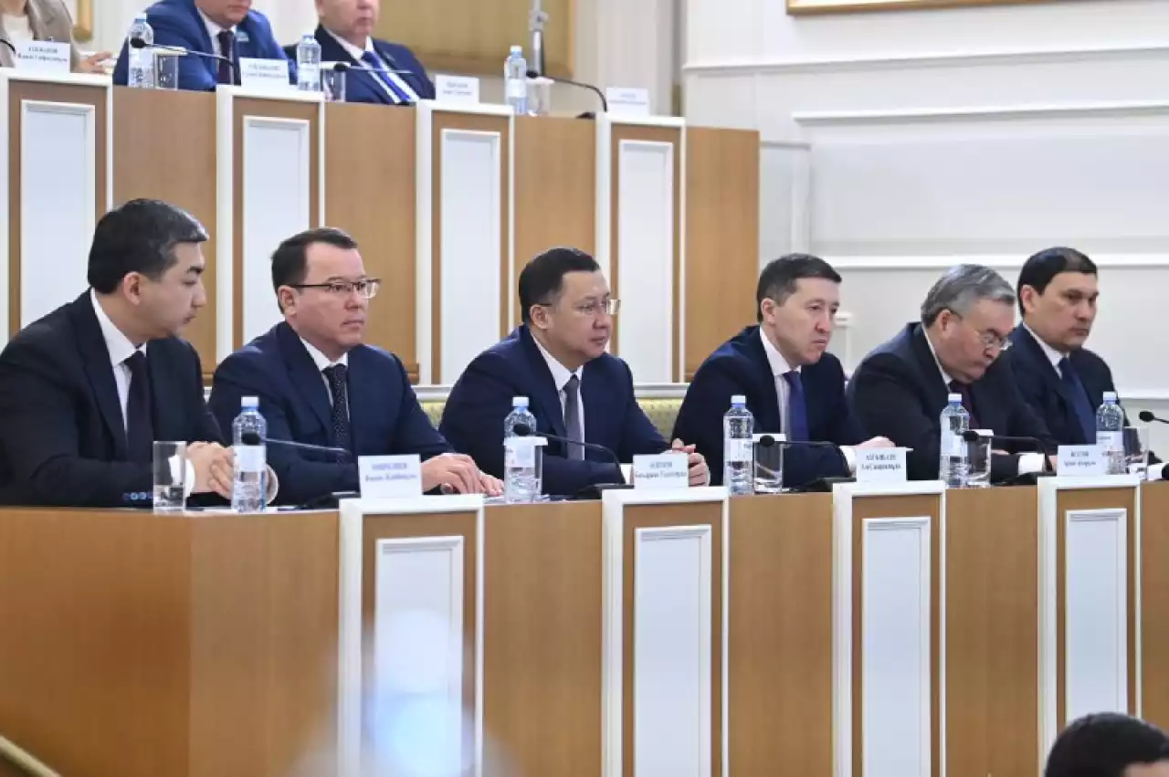 Қазақстанда неке мен отбасы құндылықтары конституциялық деңгейде күшейтіледі