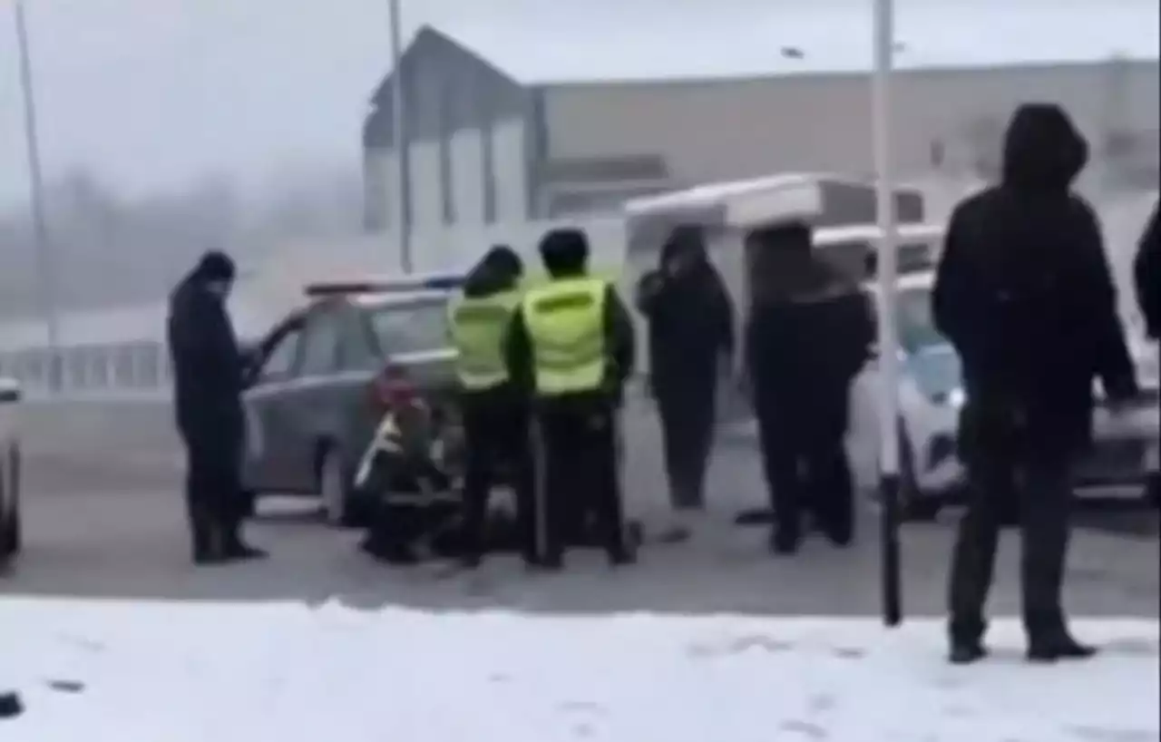 Шымкентте тағы да әйелді пышақтап өлтірді: полиция күдіктіні ұстау кезінде қару қолданды