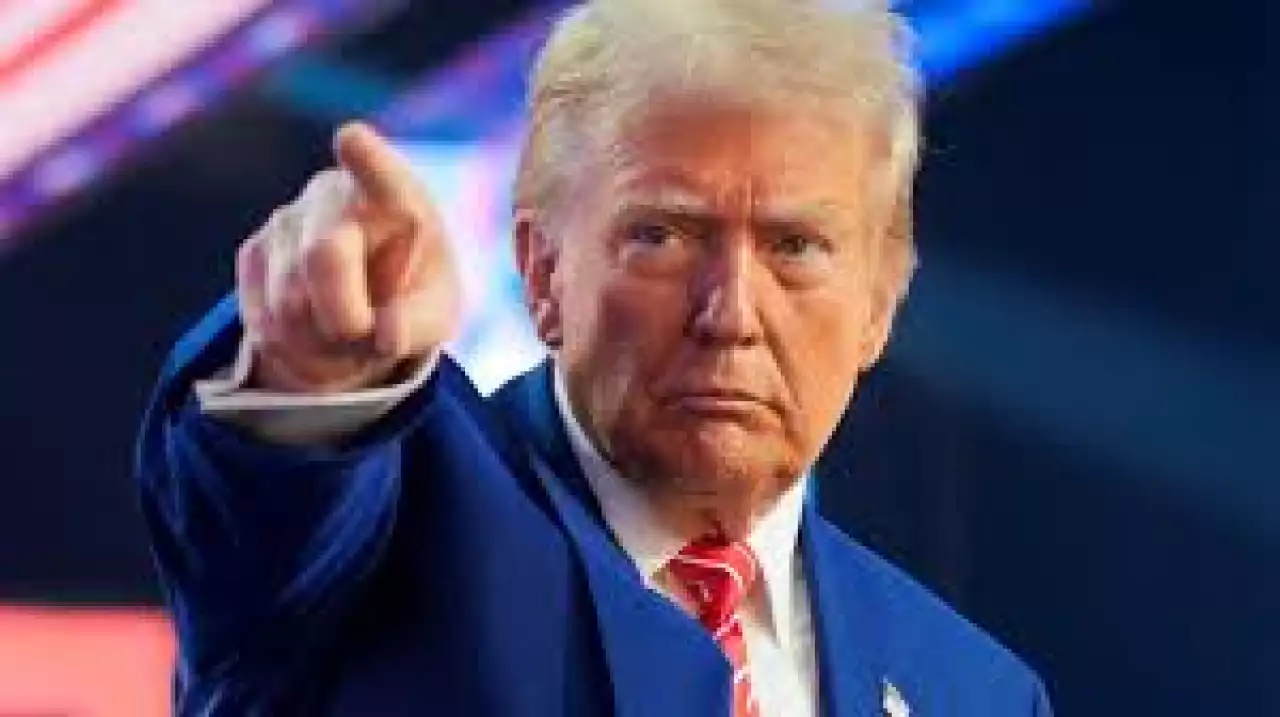 Трамп Иранға ескерту жасап, ядролық келісімге келуге шақырды