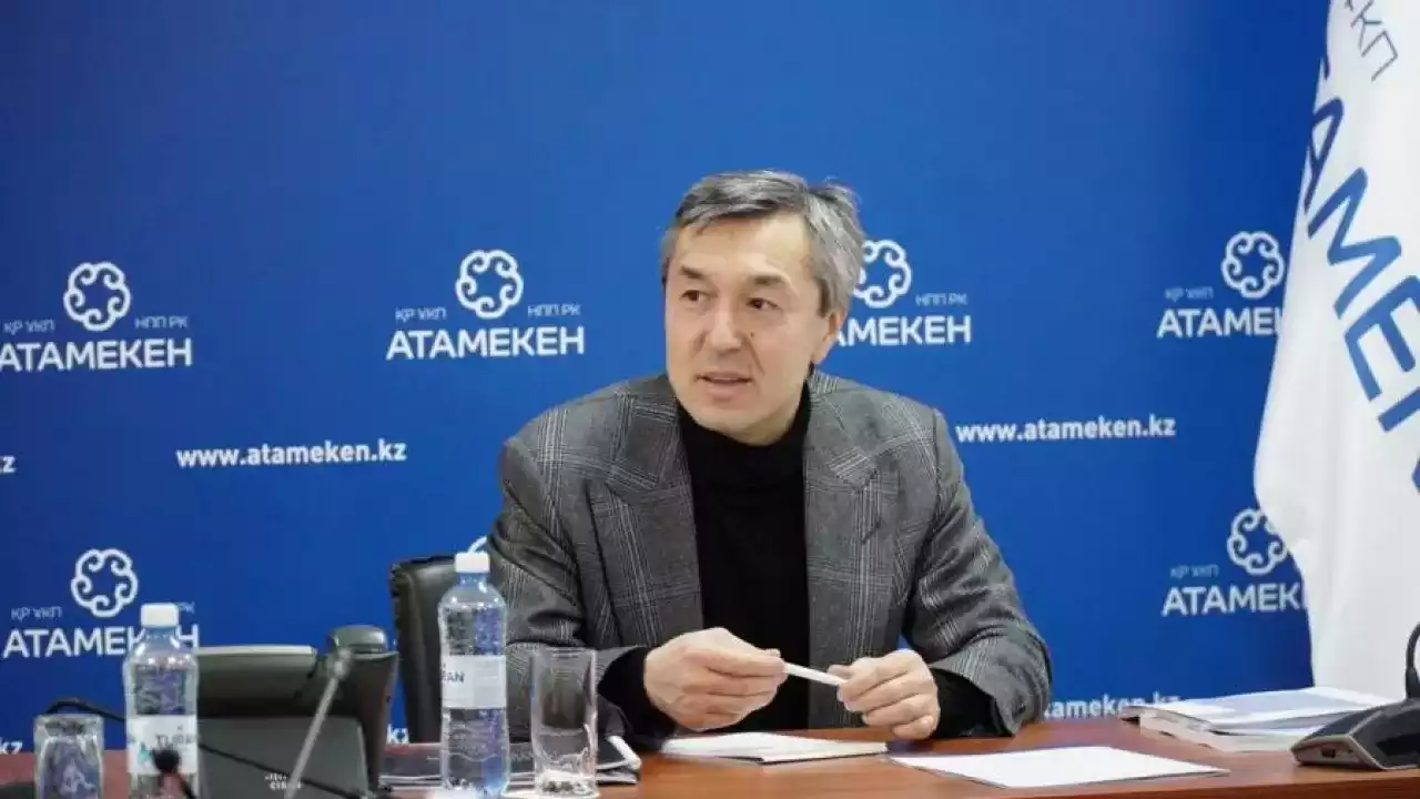 Райымбек Баталов Президенттің штаттан тыс кеңесшісі болып тағайындалды