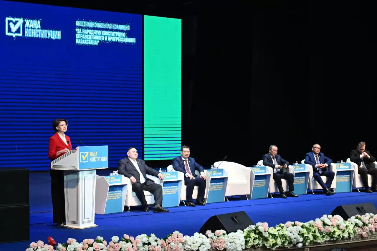 Жетісуда жаңа Конституция білім, ғылым және инновацияларды дамытуға қосымша кепілдіктер беретіні талқыланды