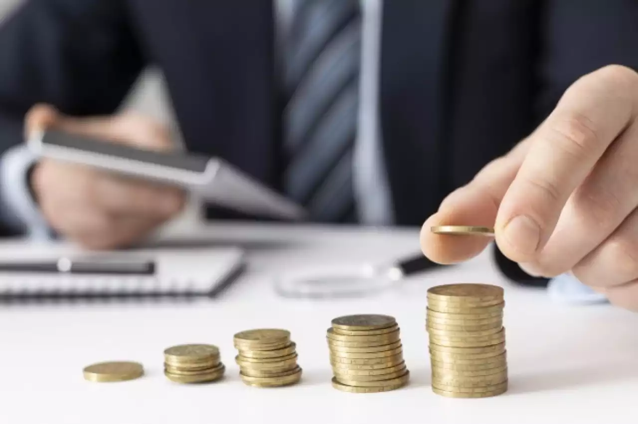 991 мың теңге: Қазақстанда жоғары жалақы алатын мамандықтар тізімі жарияланды