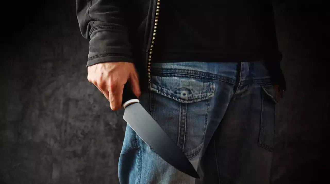 “5 баласы қалды”: Ақтөбеде ер адам әйелін өлтіріп, кейін өзіне қол салған