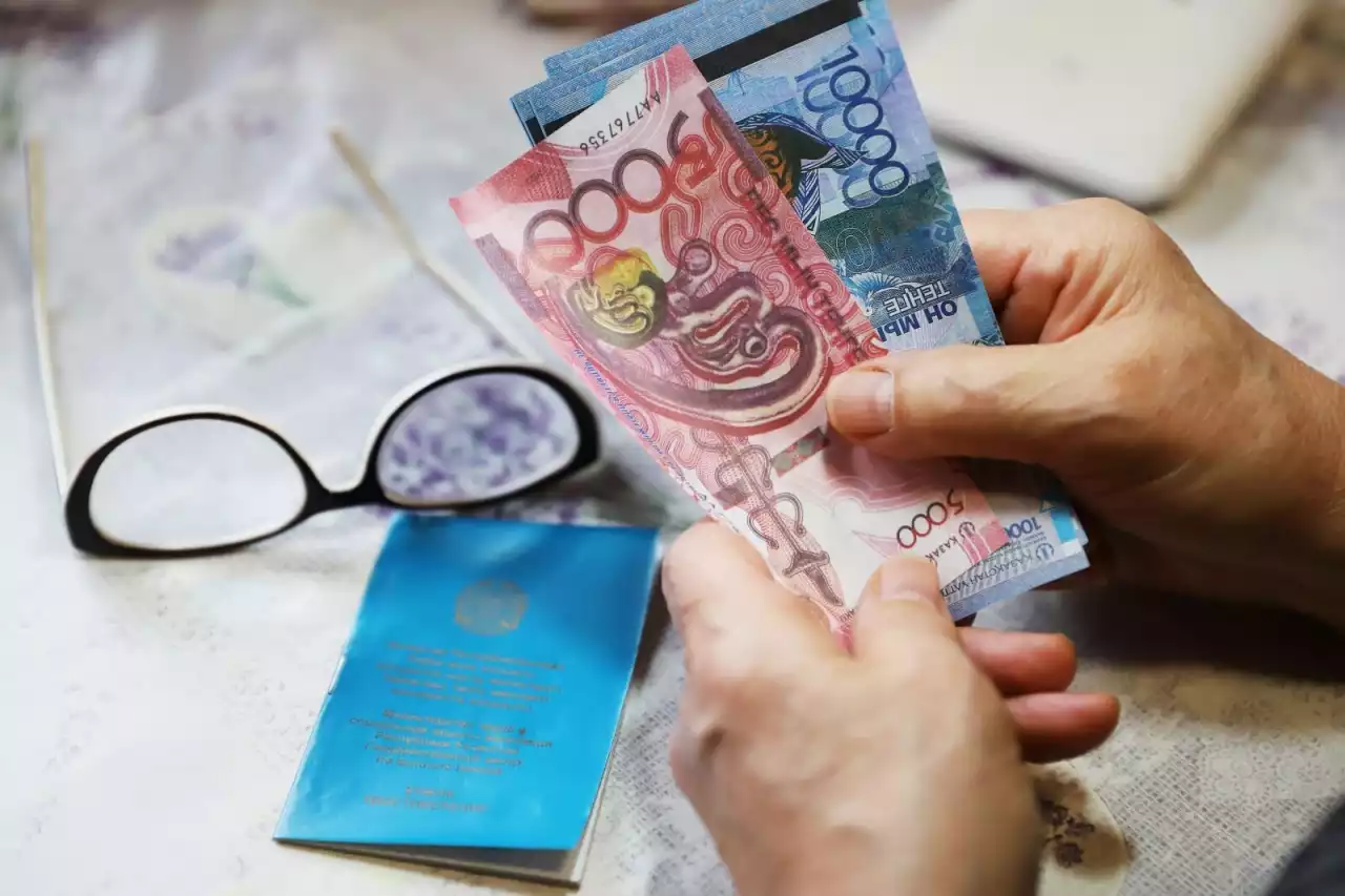 «Астананың бағасынан жоғарырақ»: Шымкентте 8 наурызға орай аналарға 21 625 теңге төленеді