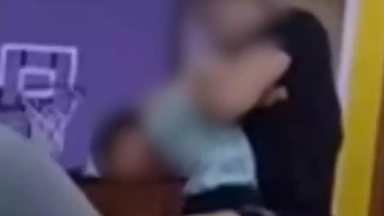 “Балалардың басын таяқпен ұрған”: Алматыдағы түзету орталығының қызметкері қамауға алынды