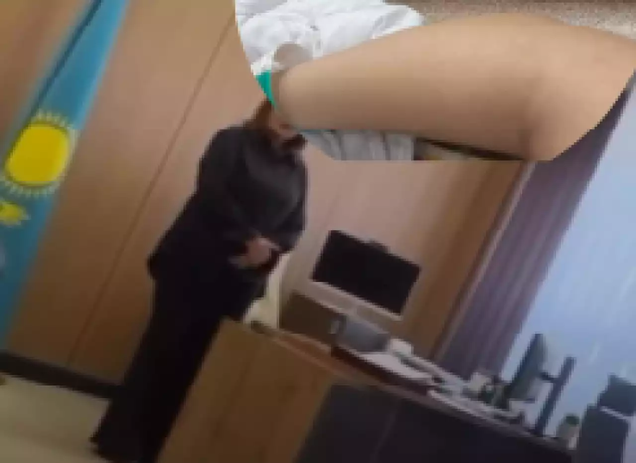 Алматыда жүкті әйел өзін көпшіліктің алдында ұрысқан колледж директорының атына шағым түсірді (ВИДЕО)