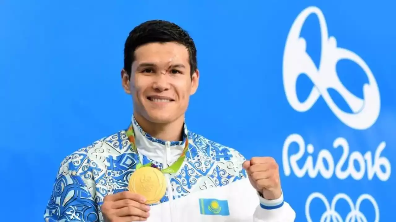 "Қазақта көреалмаушылық бар": Головкин туралы жазба қалдырған боксшы Данияр Елеусінов сынға қалды