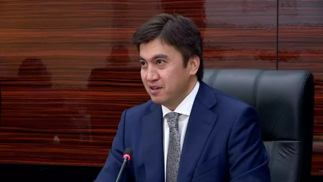 "1 млн 300 теңге": Ғабидолла Әбдірахымов жаңа қызметінде жалақысы қанша екенін айтты