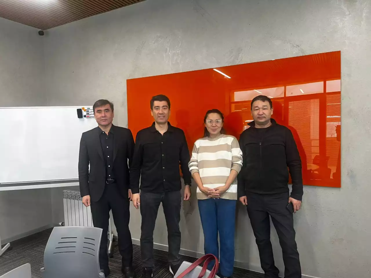 Референдум ұйымдасқан түрде, тыныш және құқықтық алаңда өтті – тәуелсіз байқаушылар