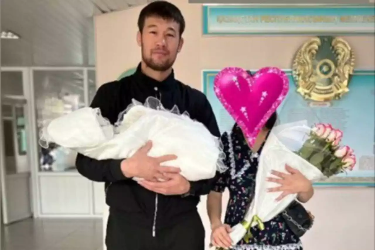 «Өз балаларынан бас тартты»: Шавкат Рахмоновтың әйелі спортшымен ажырасып кеткенін мәлімдеді