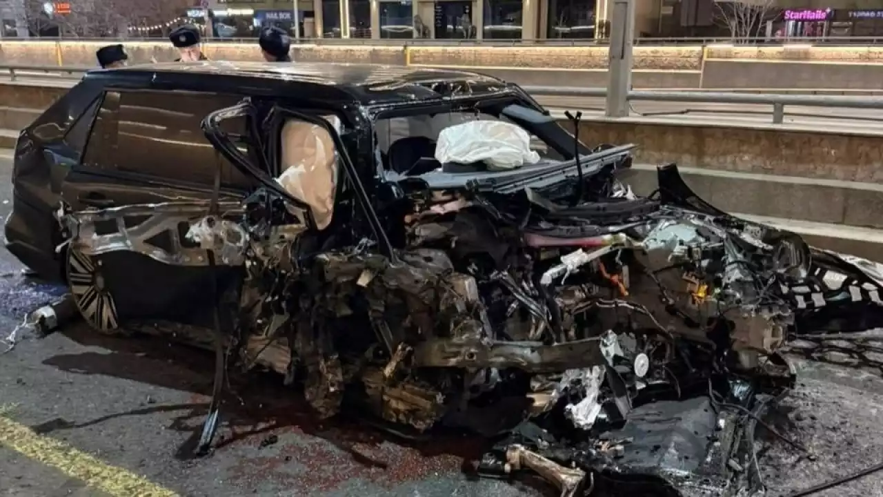 Күдікті күзет бақылауында ем қабылдап жатыр: полиция үш адам қаза тапқан жол апатына қатысты жауап берді