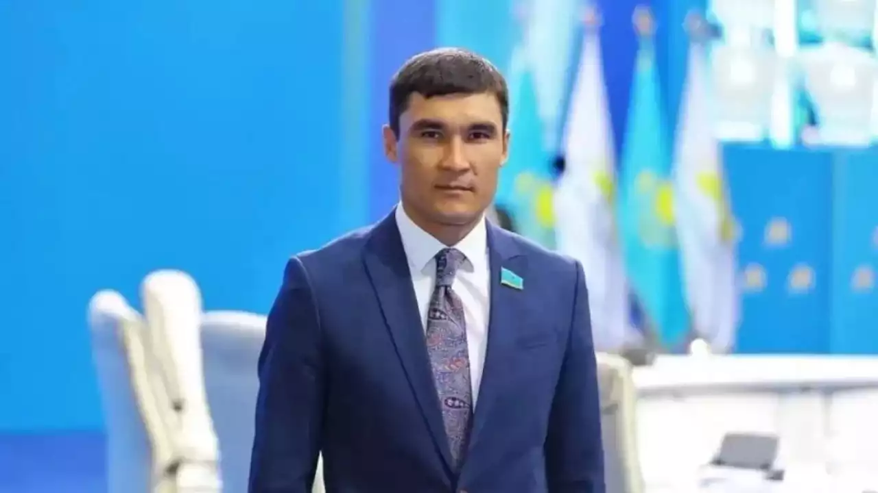Серік Сәпиев бокс федерациясы президентінің кеңесшісі болып тағайындалды