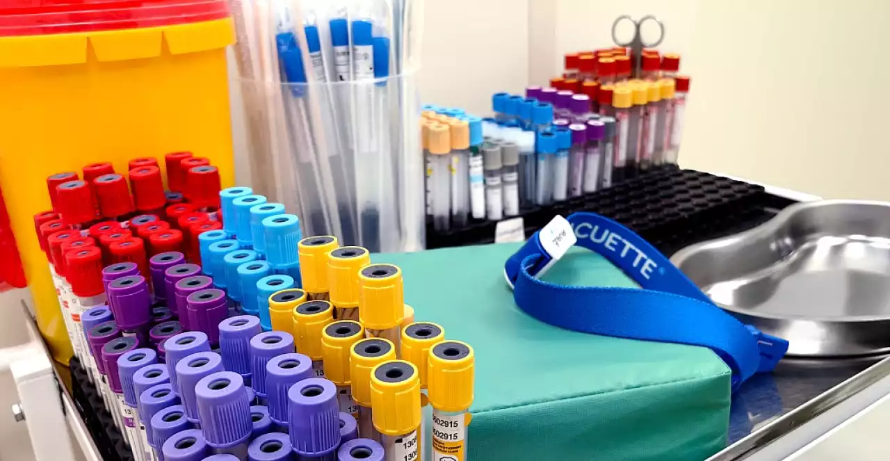 Денсаулық сақтау министрілігінің тексерісінен кейін 300-дей жеке емшара кабинеті жабылды