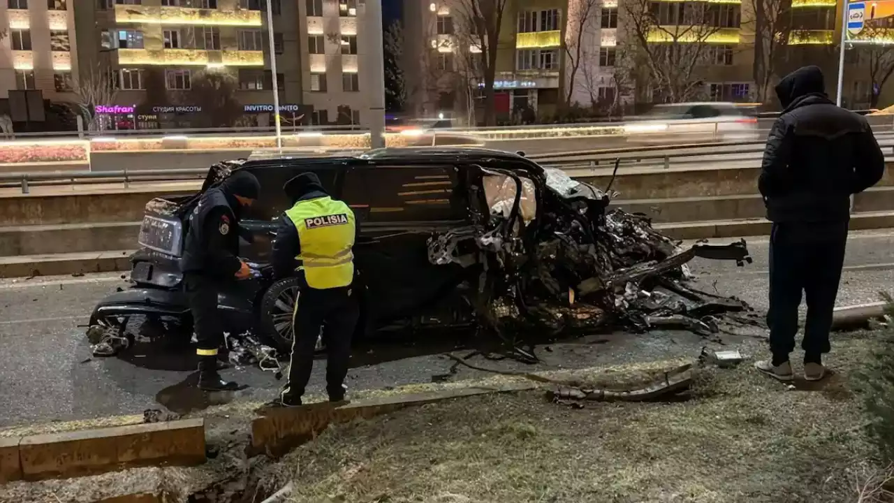 Әл-Фараби даңғылындағы үш адамның өмірін қиған жол апаты: ZEEKR жүргізушісі уақытша ұстау изоляторына қамалды