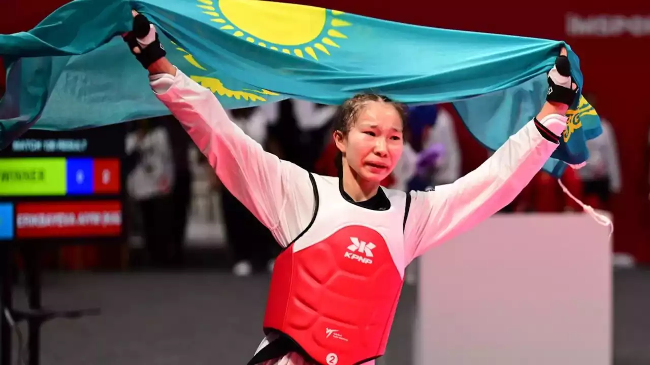 Айым Серікбаева таеквондодан әлем чемпионы атанды